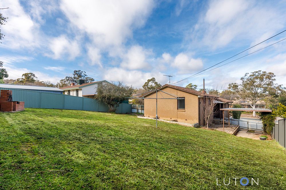 35 Hilder Street, Weston ACT 2611, Image 2