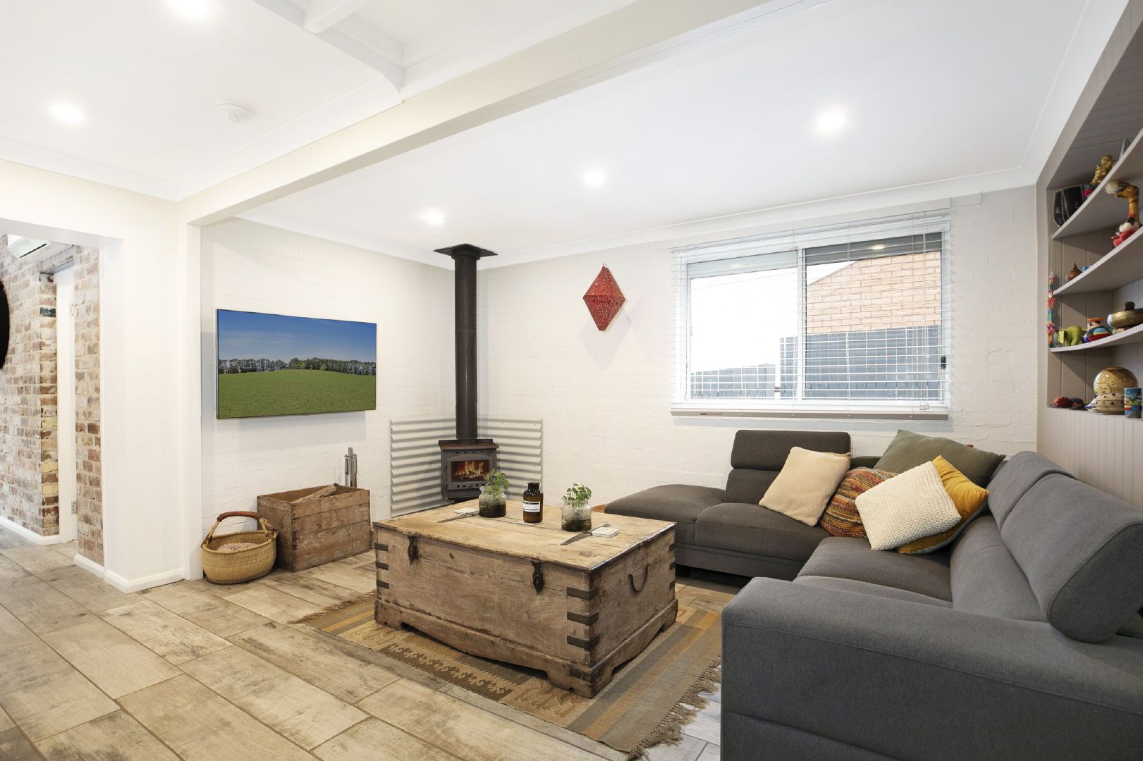 5 Renwick Drive, Balaclava NSW 2575 House For Rent 800 Domain