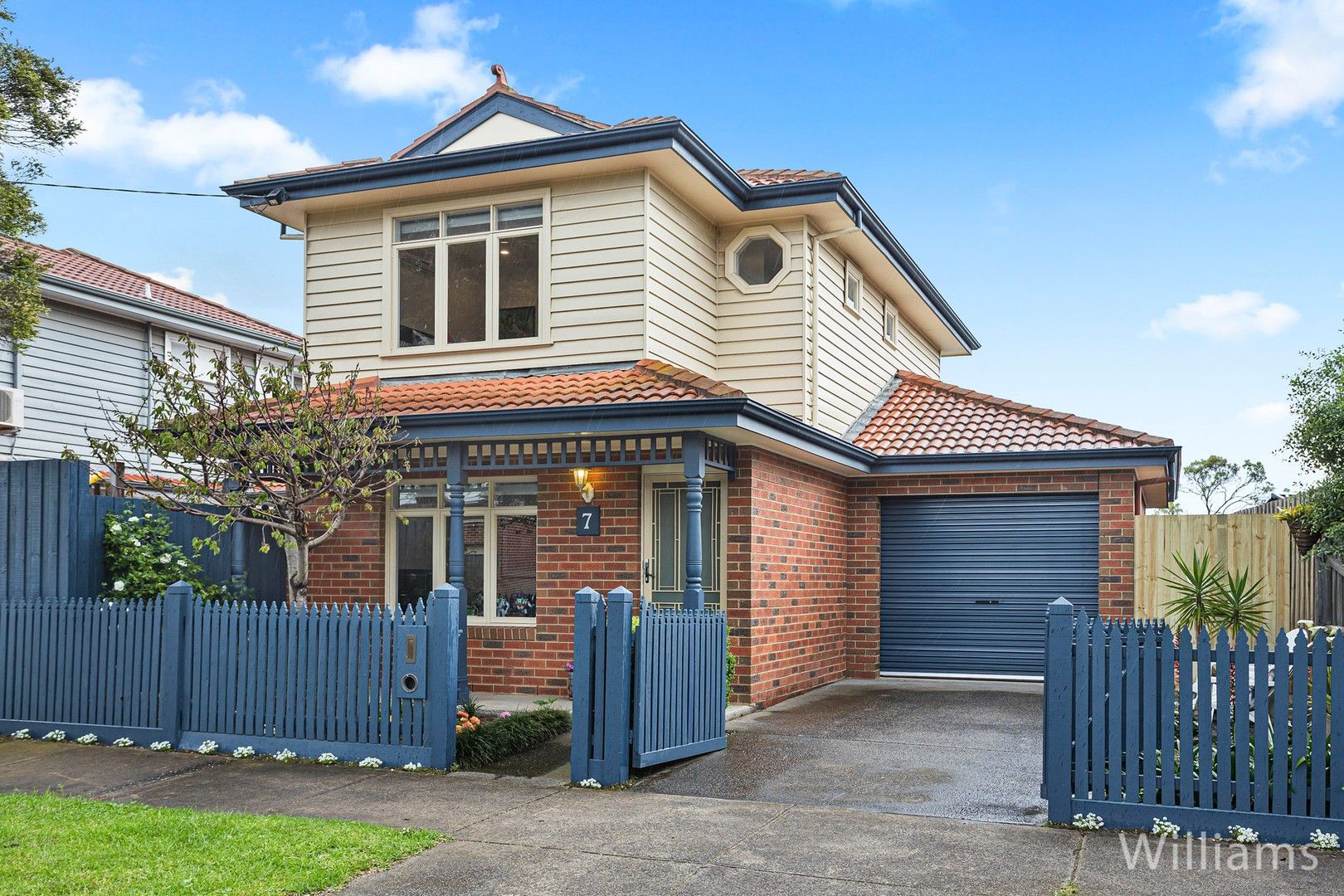 3 bedrooms Townhouse in 7 Jeffrey Avenue ALTONA NORTH VIC, 3025