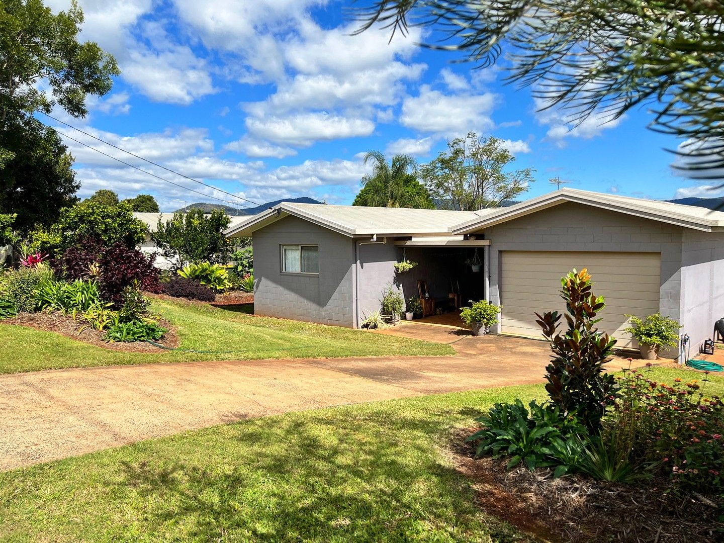9 Goldview St, Atherton QLD 4883, Image 0