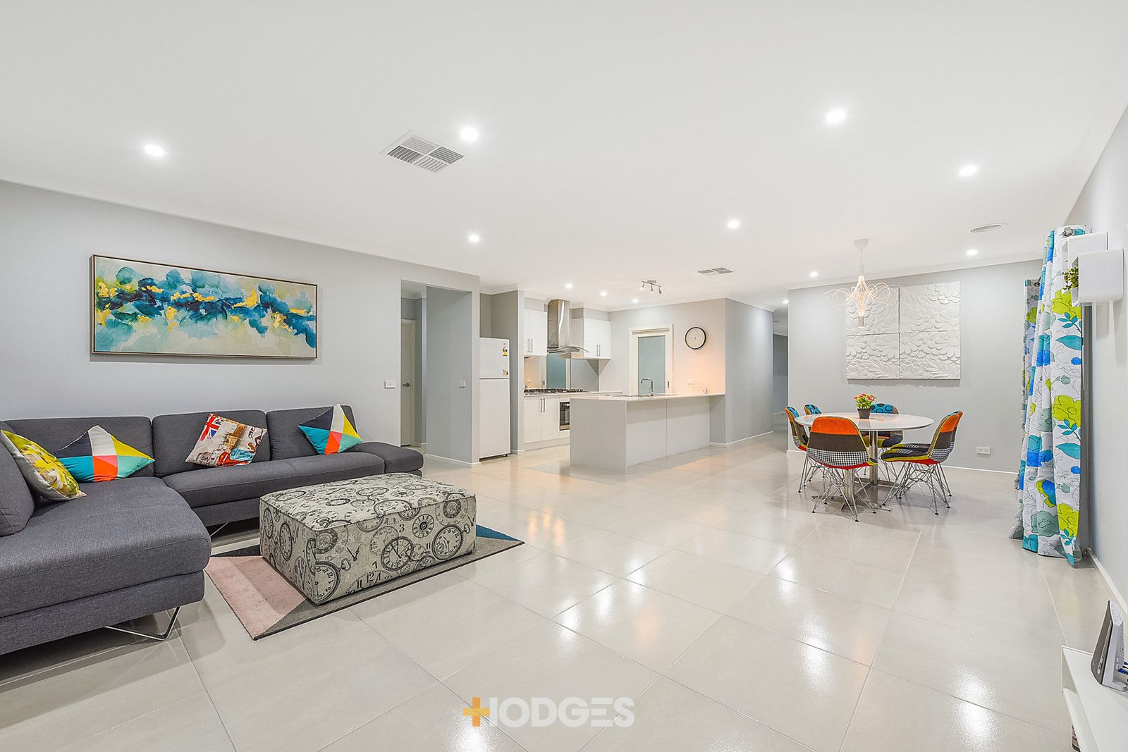 110a Linsell Boulevard, Cranbourne East VIC 3977, Image 2