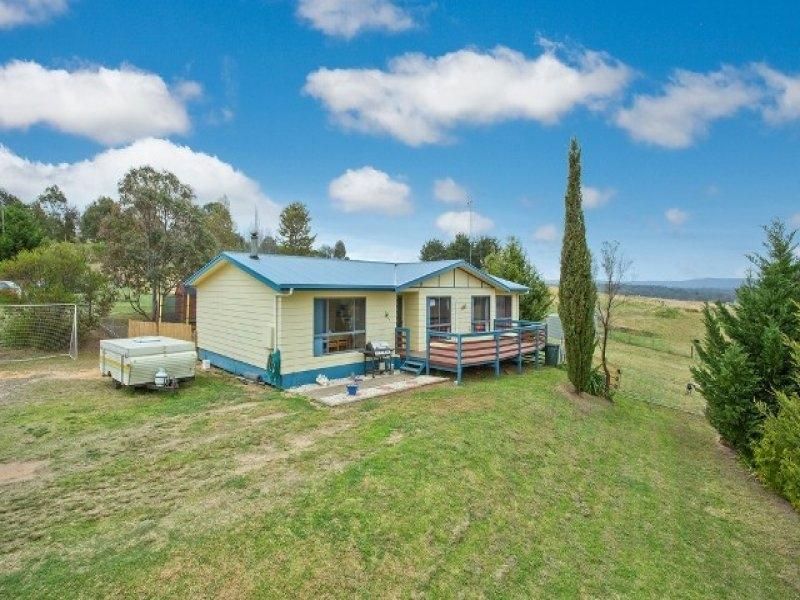 20 Ticehurst Close, TOOTHDALE NSW 2550, Image 0