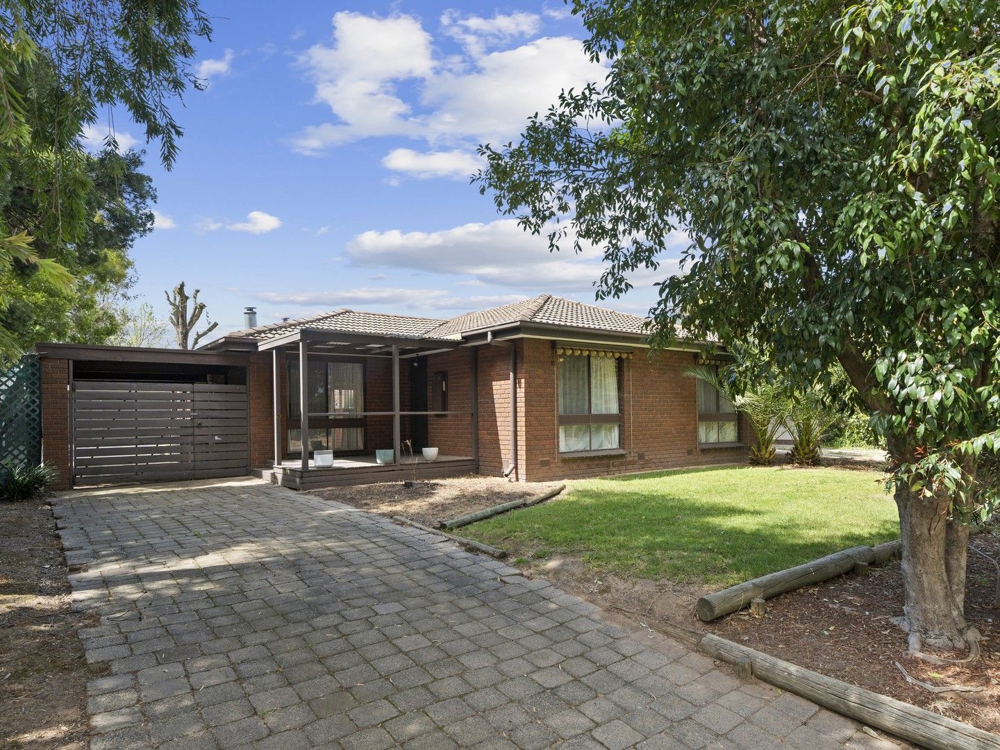 3 bedrooms House in 35 Barrington Street BENALLA VIC, 3672