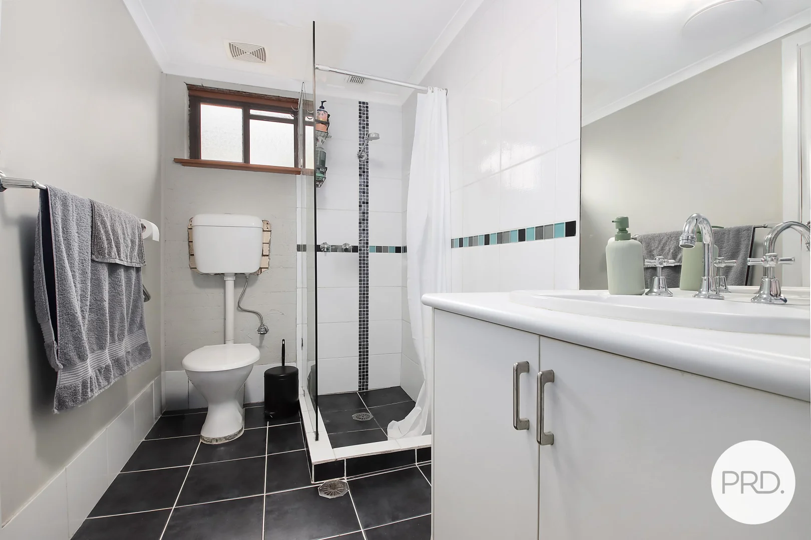 Additional image 9 of 3/519 Schubach Street, East Albury NSW 2640