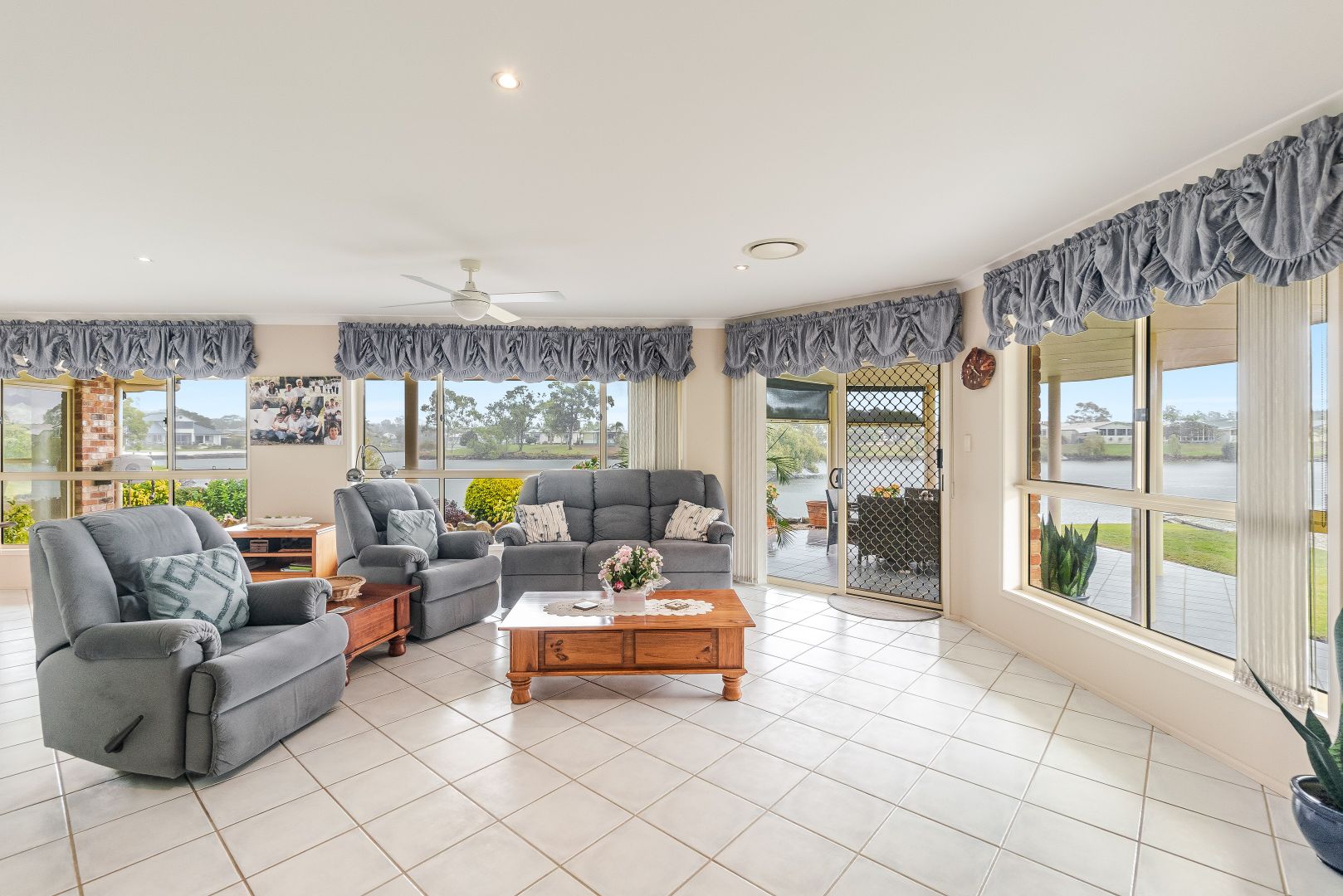 23 Bayview Drive, Yamba NSW 2464, Image 2