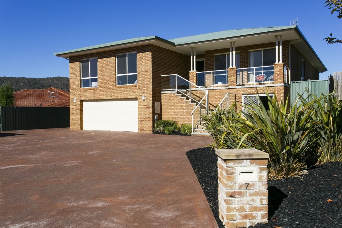 7 Annand Place, Karabar NSW 2620, Image 0