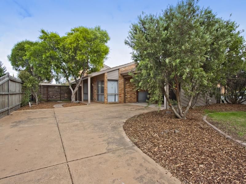 11 Mcmurray Crescent, Hoppers Crossing VIC 3029