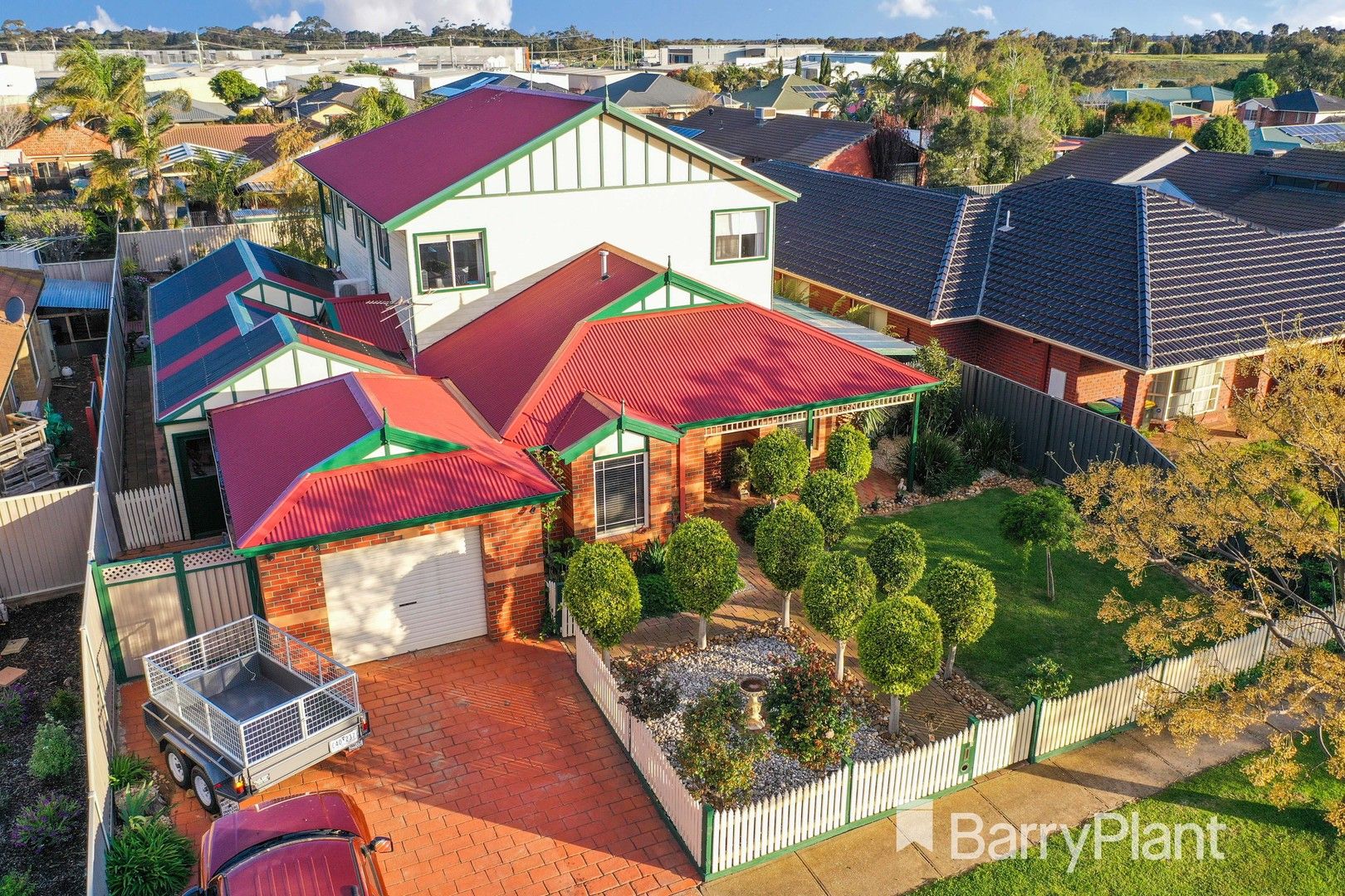 4 bedrooms House in 3 Dequin Court WERRIBEE VIC, 3030