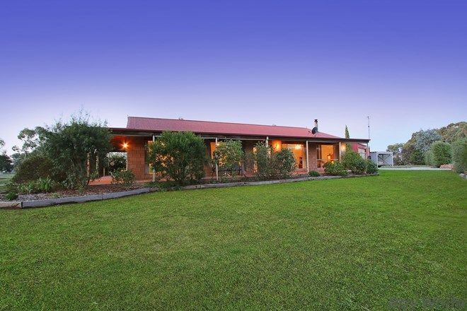 Picture of 2 Brown Street, DEVENISH VIC 3726