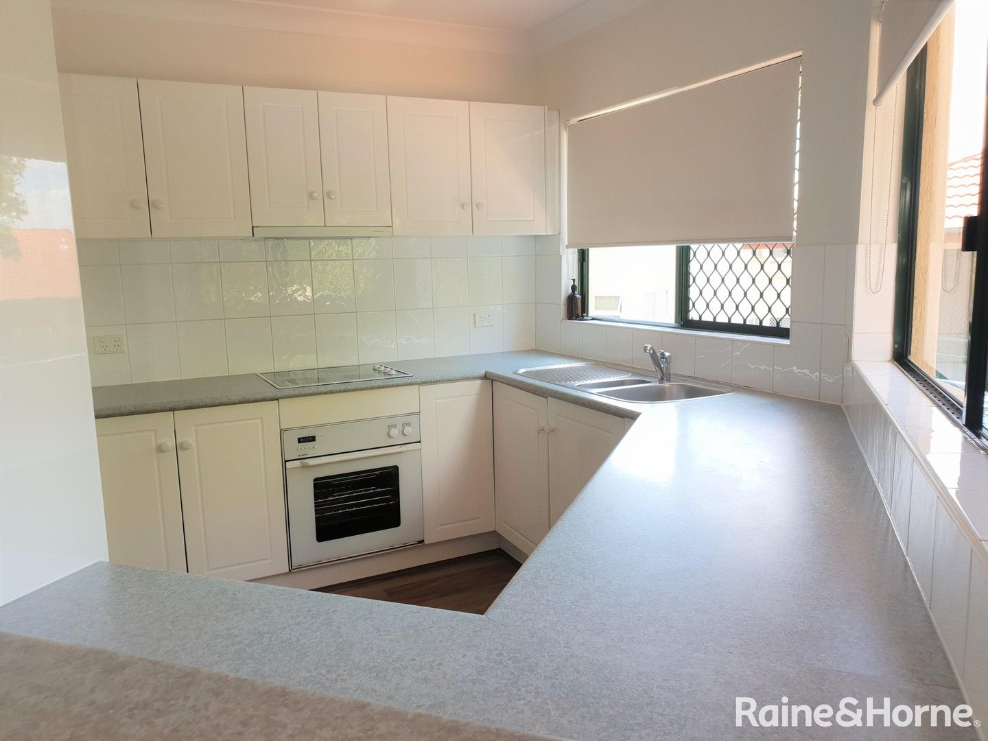 2 bedrooms Apartment / Unit / Flat in 15/28 Cadell Street TOOWONG QLD, 4066