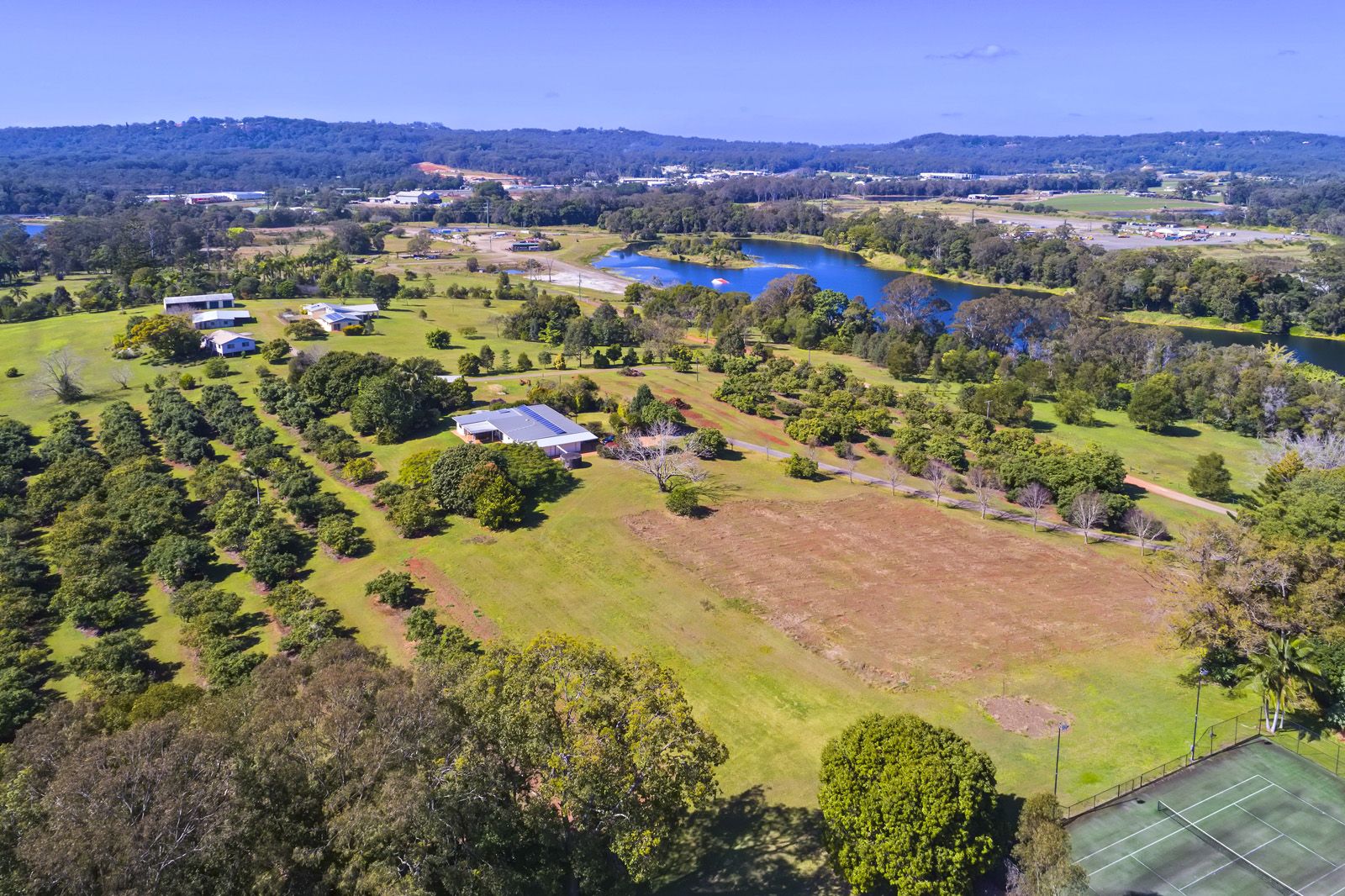 205 Winston Road, Palmwoods QLD 4555, Image 2