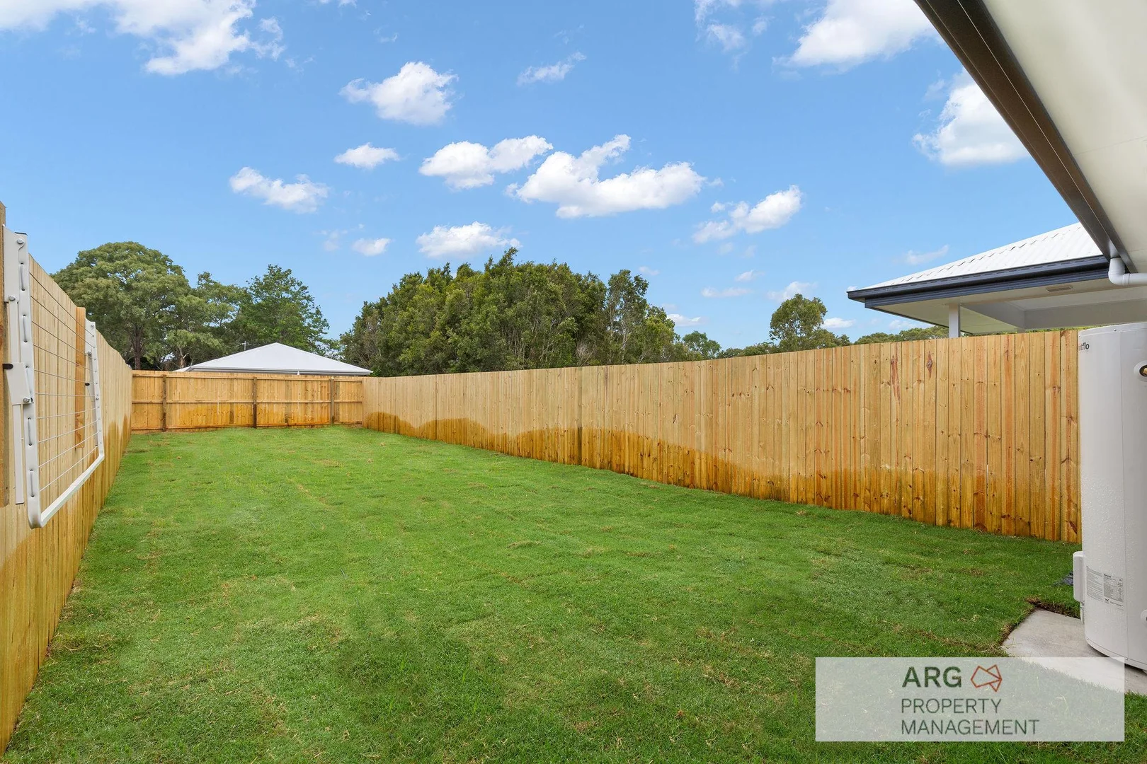 Additional image 8 of 98B Rogers Street, Beachmere QLD 4510