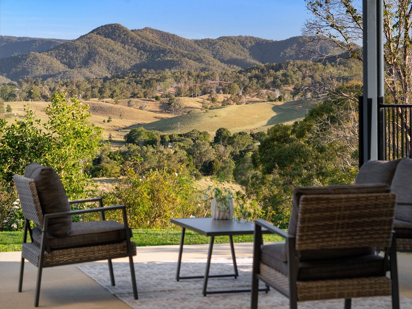 251 Mt Pleasant Road, Mount Pleasant QLD 4521 House for Sale