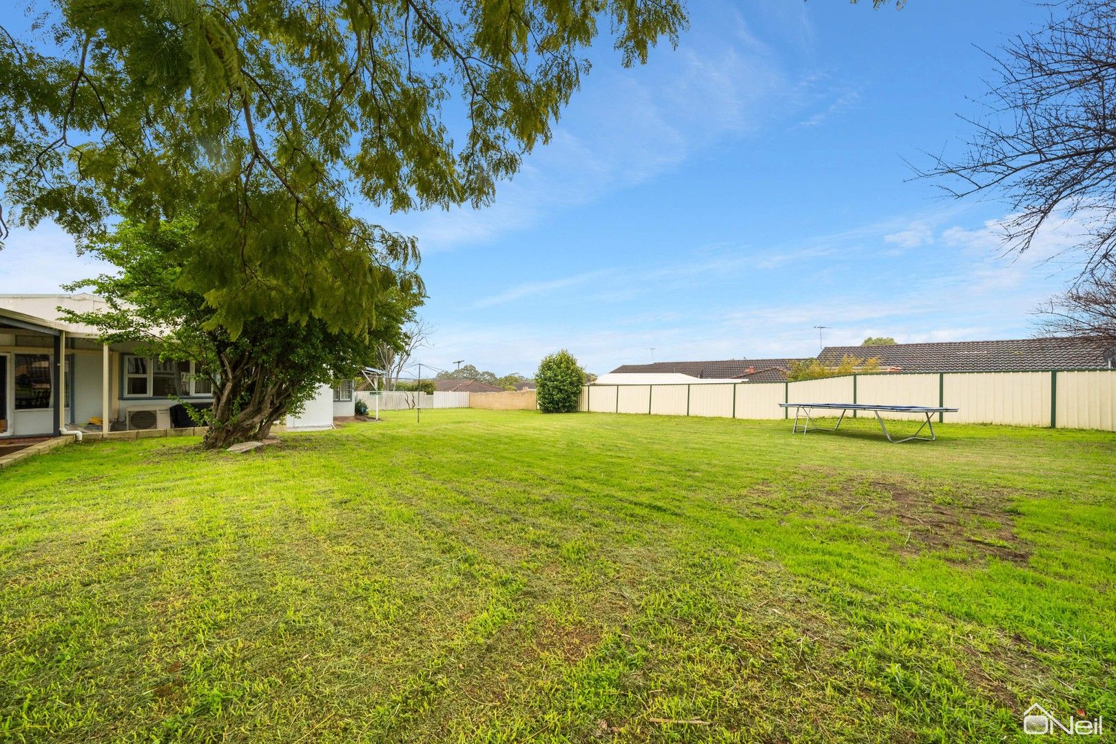 3 bedrooms House in 24 Lathwell Street ARMADALE WA, 6112
