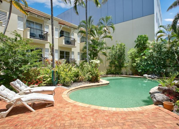 2/141-143 Grafton Street, Cairns City QLD 4870