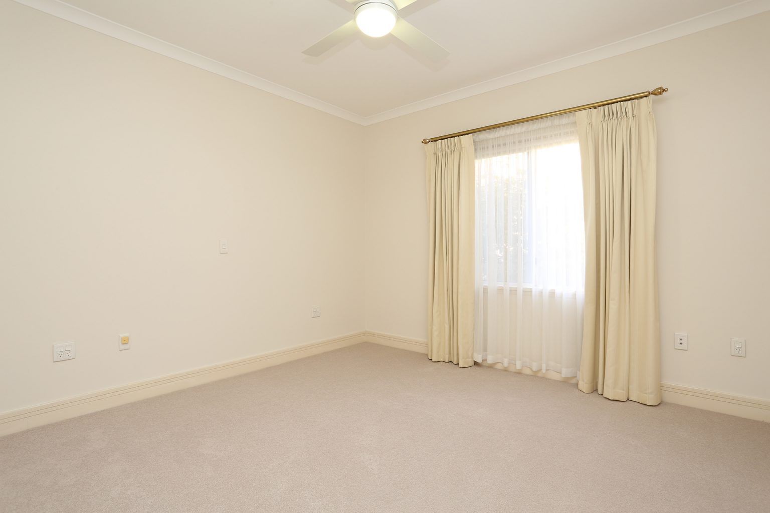 226/60 Kalinda Drive, City Beach WA 6015, Image 1