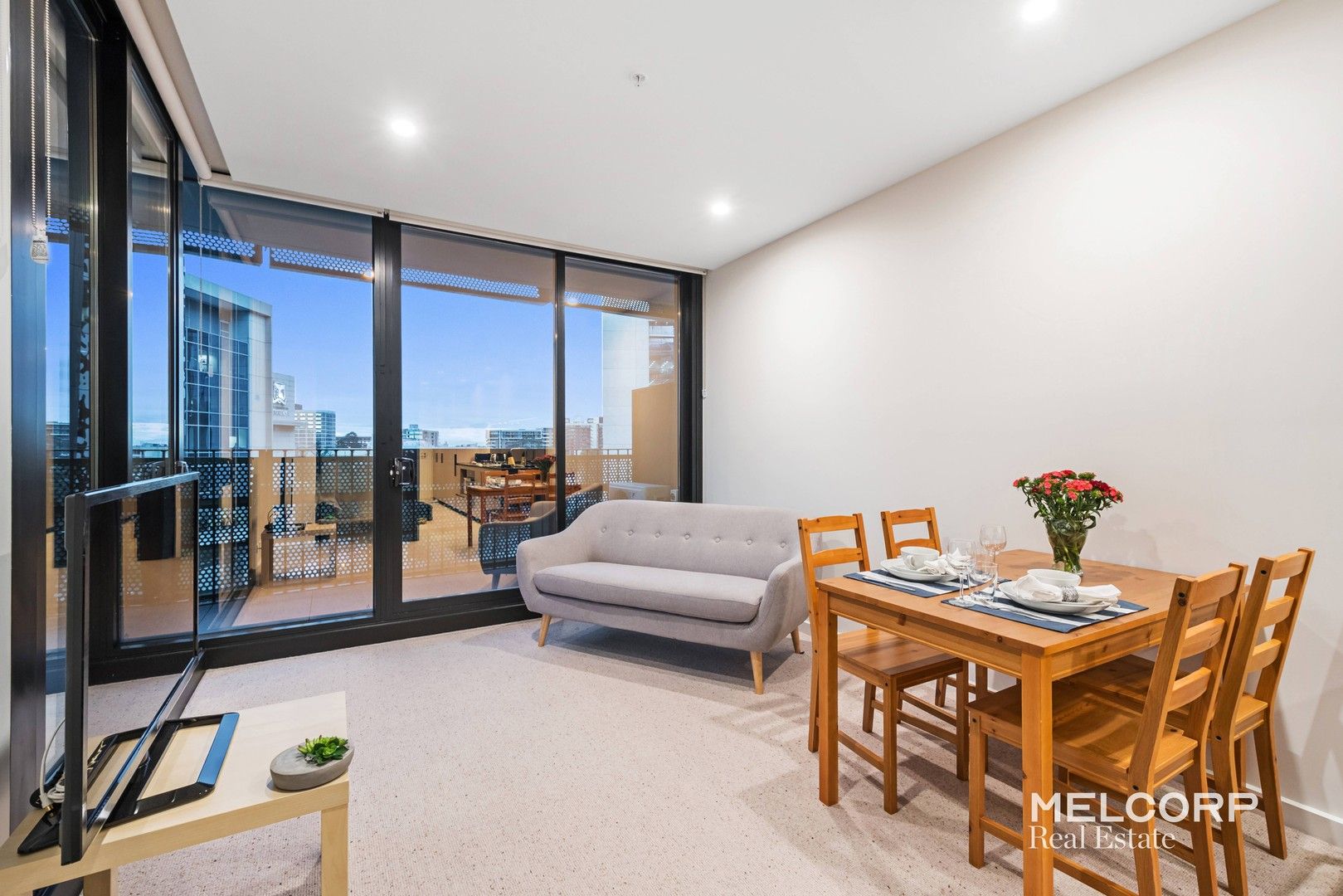 1 bedrooms Apartment / Unit / Flat in 306/151 Berkeley Street MELBOURNE VIC, 3000