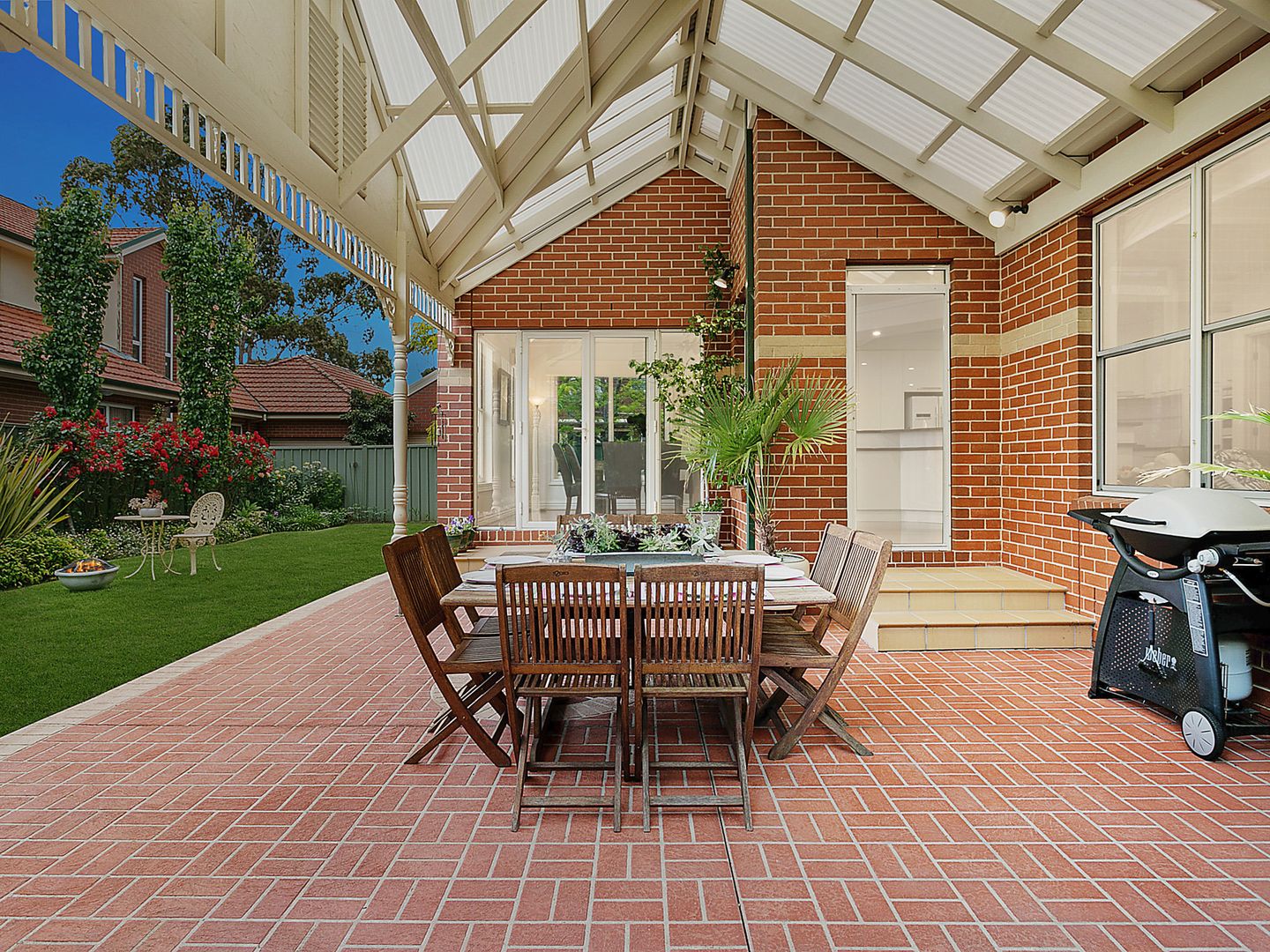 24 School Court, Oak Park VIC 3046, Image 2