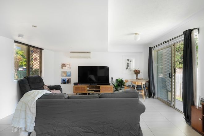 2/8 Amisfield Avenue Nundah 4012 - Image 6