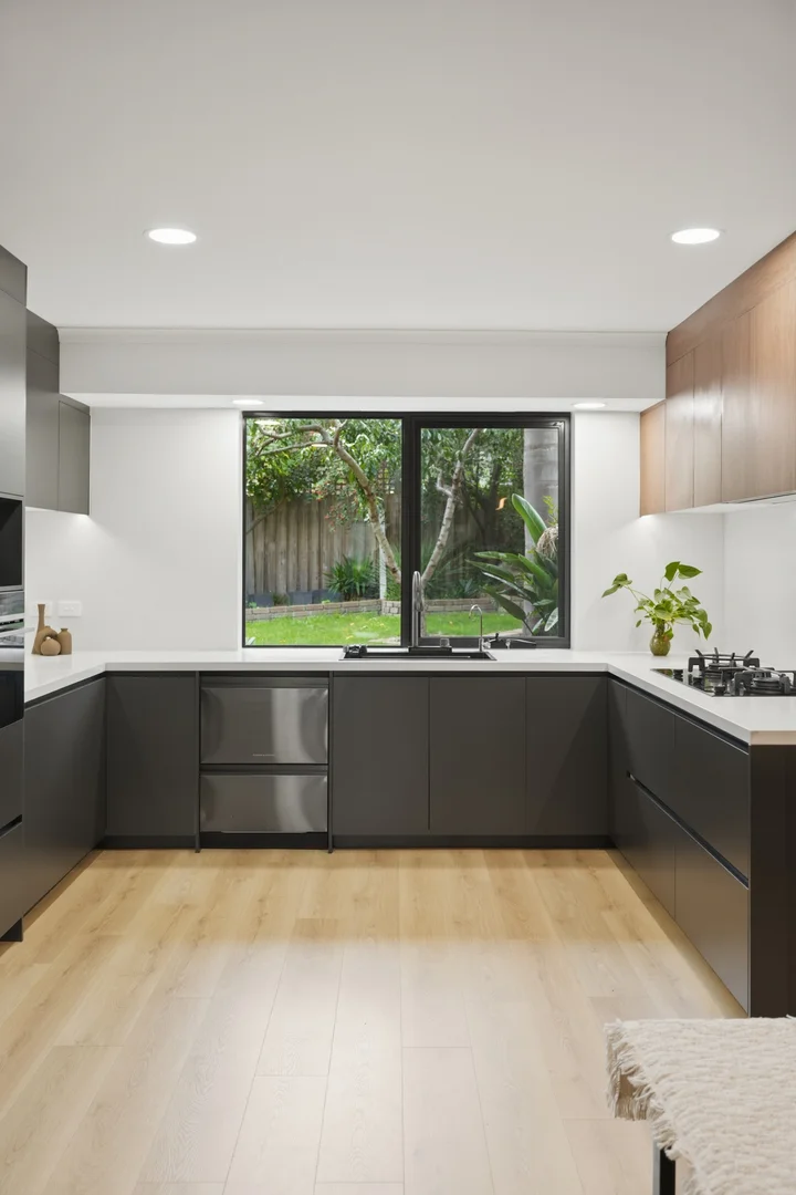 Additional image 5 of 33 Warralong Avenue, Greensborough VIC 3088