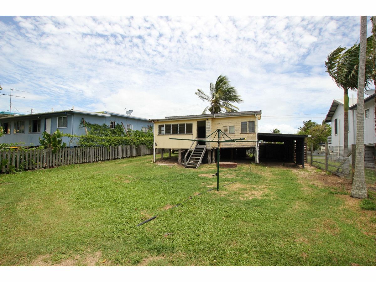 7 Ware Avenue, Causeway Lake QLD 4703, Image 1