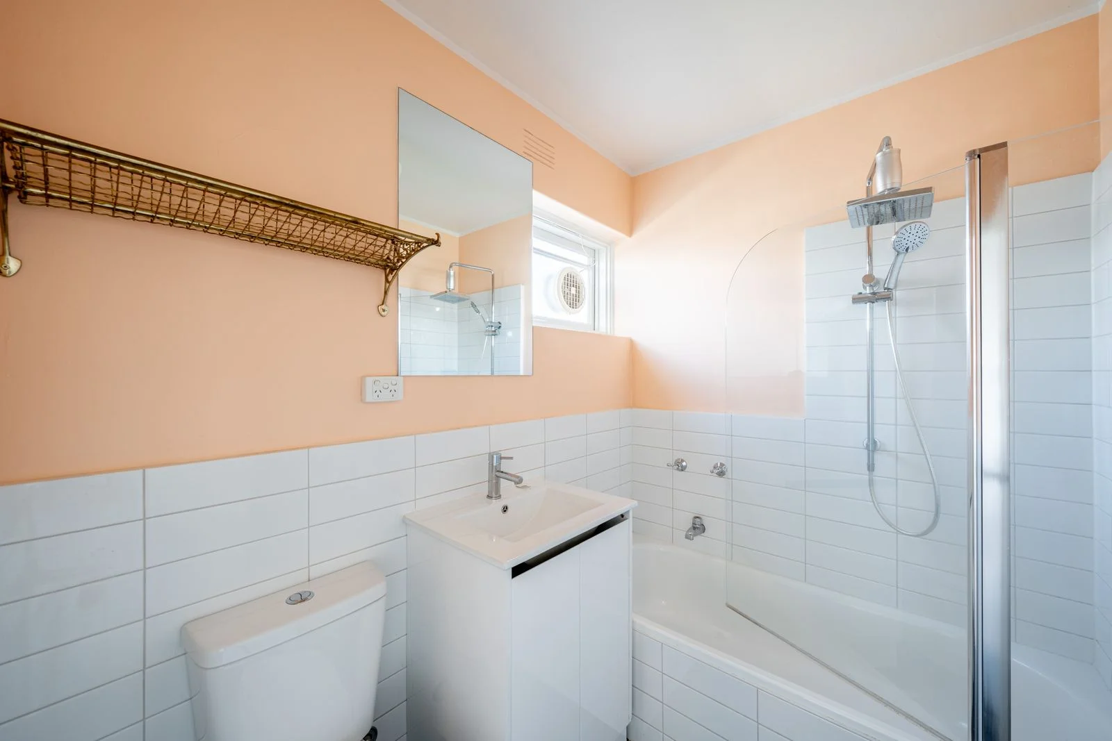 Additional image 5 of 1/32 Richardson St, Essendon VIC 3040