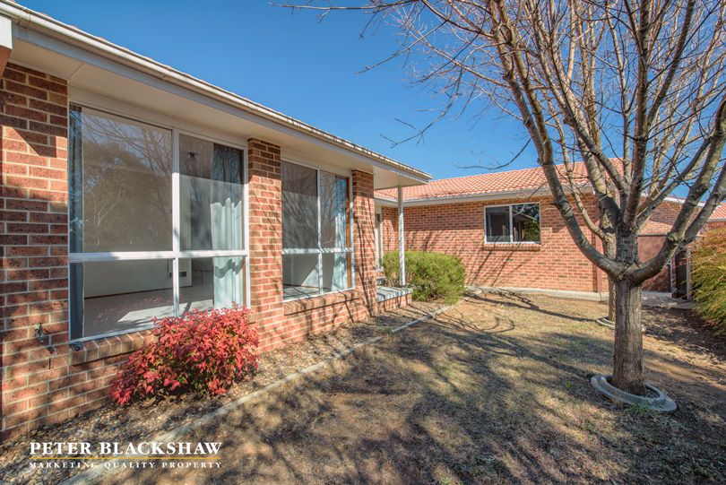 1/43 Derrington Crescent, Bonython ACT 2905, Image 2