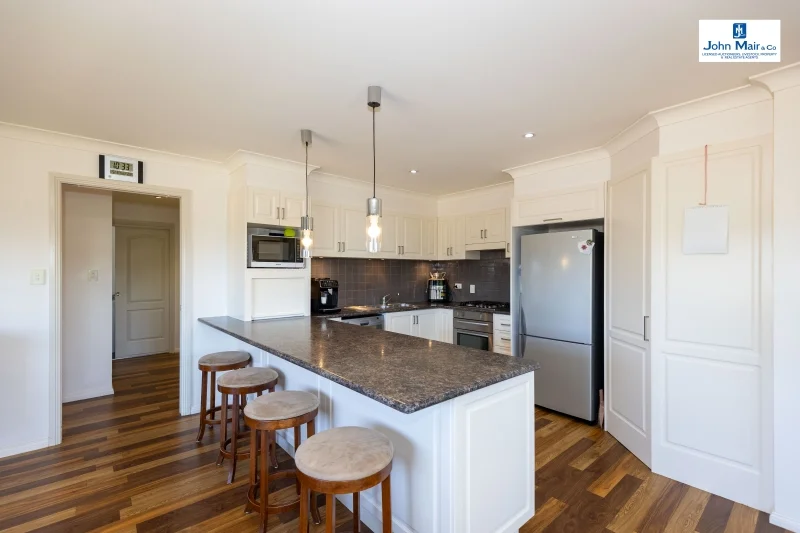 Additional image 9 of 86 Lake Inverell Drive, Inverell NSW 2360