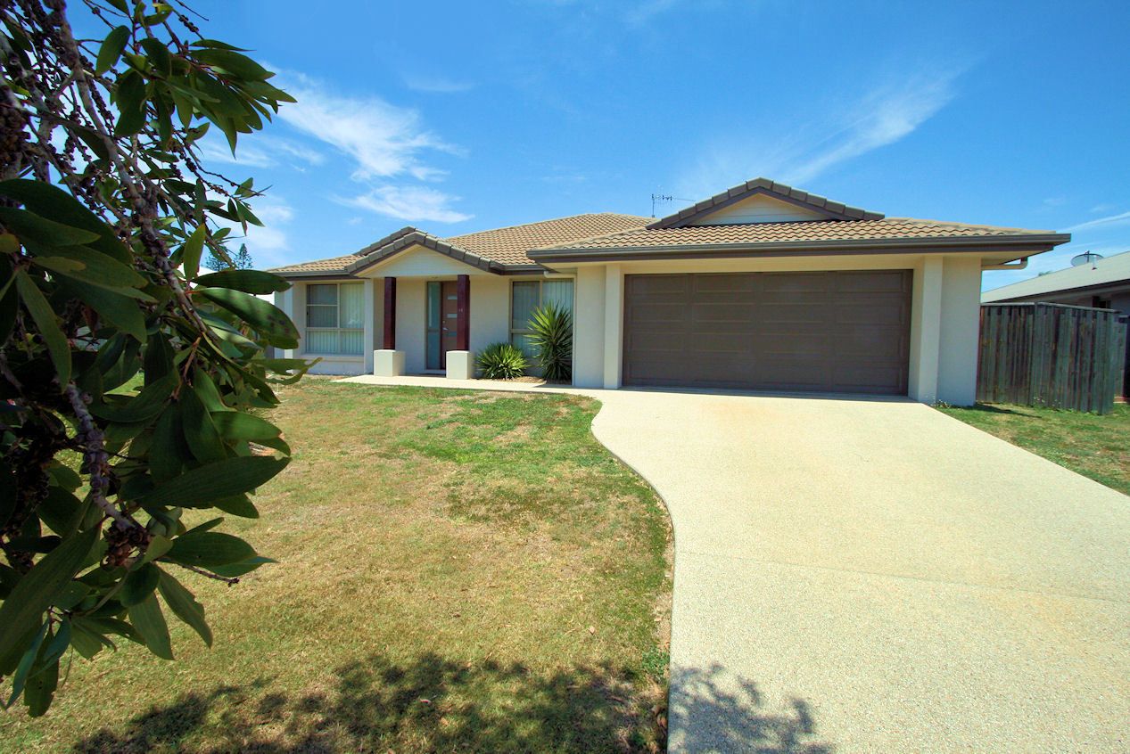 13 Whale Cct, Bargara QLD 4670, Image 1