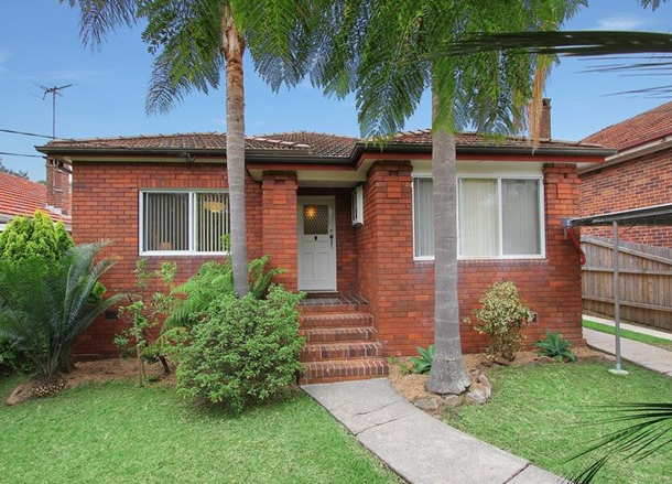 15 Holway Street, Eastwood NSW 2122