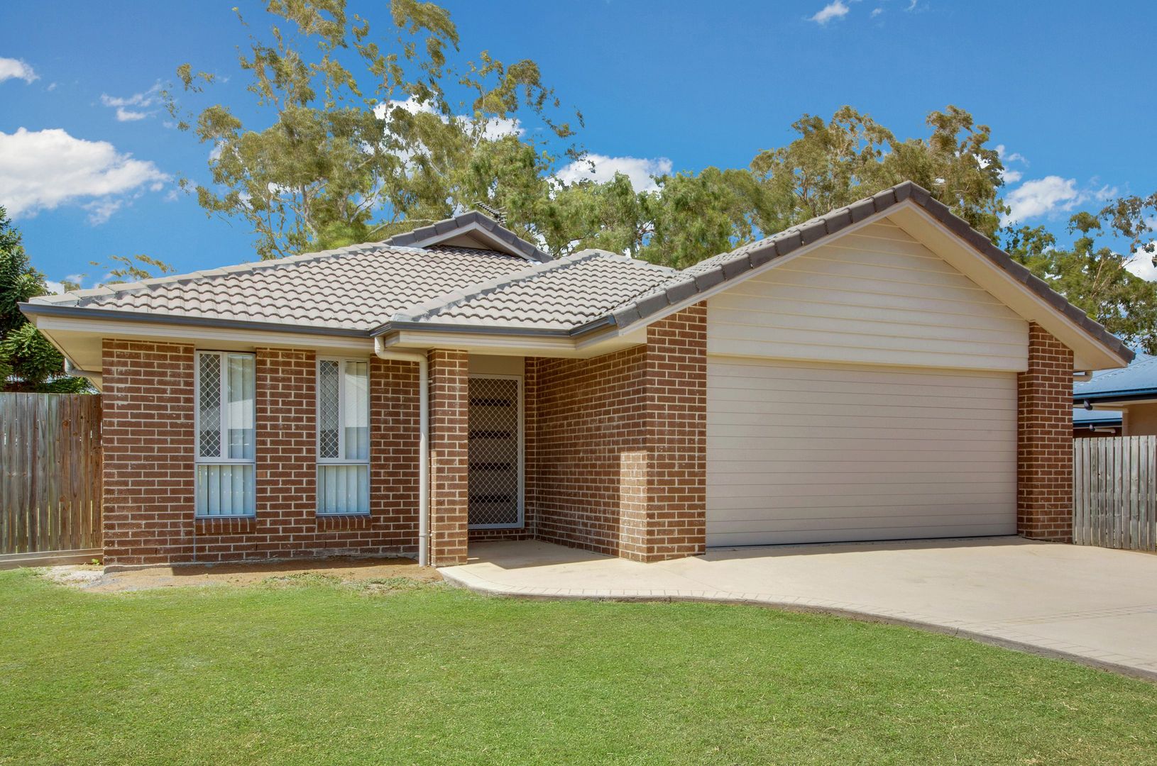 15 Jooloo Court, Kin Kora QLD 4680, Image 1