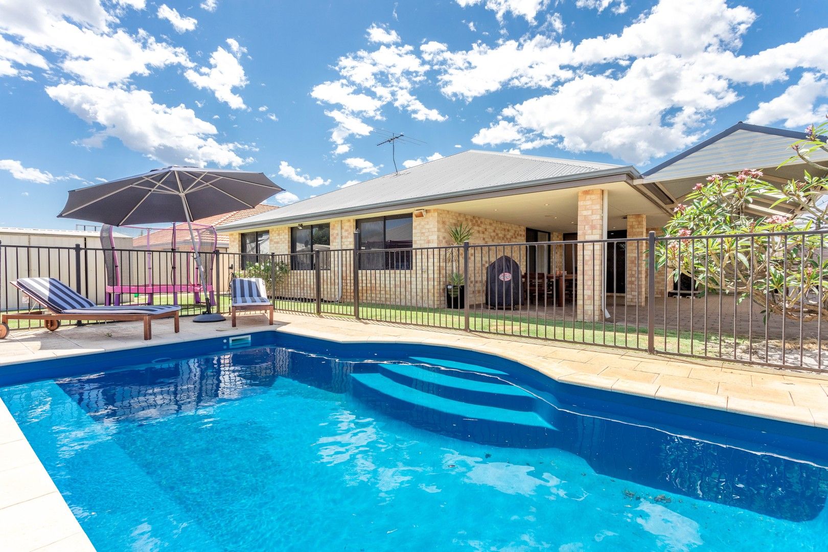 39 Copperback Circle, Huntingdale WA 6110, Image 0