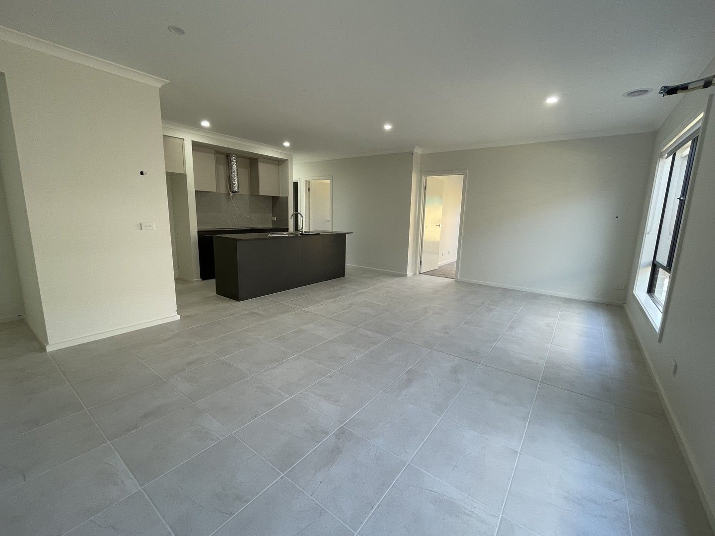 4 bedrooms House in 6 Cosgrove Street TARNEIT VIC, 3029