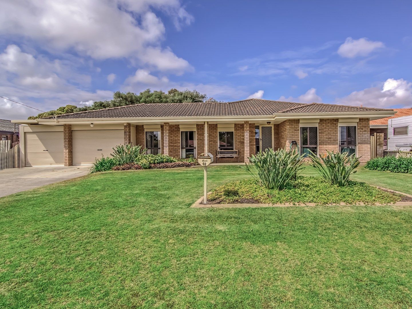 62 Haselmere Circus, Rockingham WA 6168, Image 0