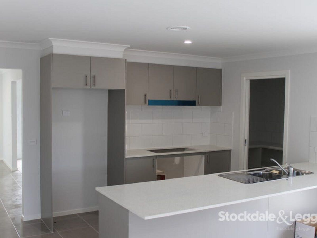 17 Water Lily Road, Bunyip VIC 3815 House For Rent Domain