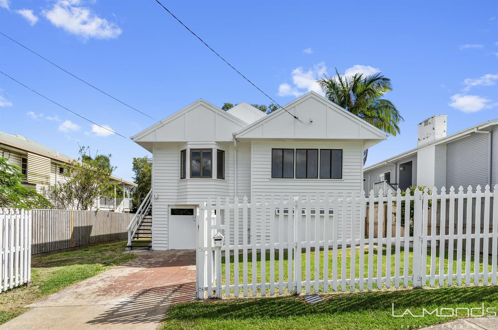 3 bedrooms House in 512 Tingal Road WYNNUM QLD, 4178