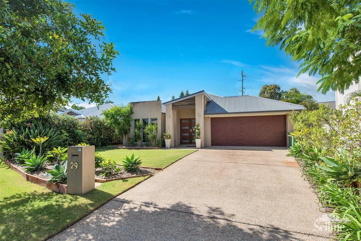 29 The Close , Helensvale QLD 4212