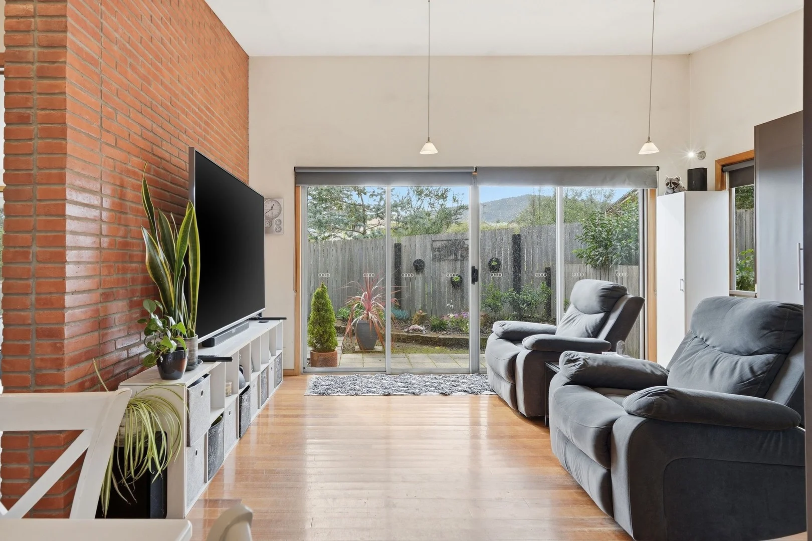 1/8 Smith Street, Cygnet TAS 7112