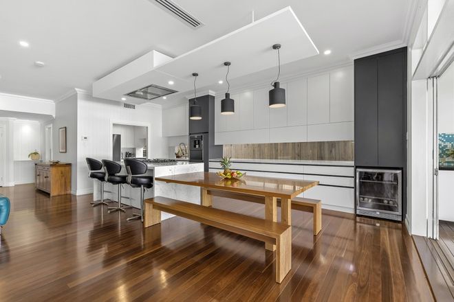 77 Sinclair Street Kangaroo Point 4169 - Image 3