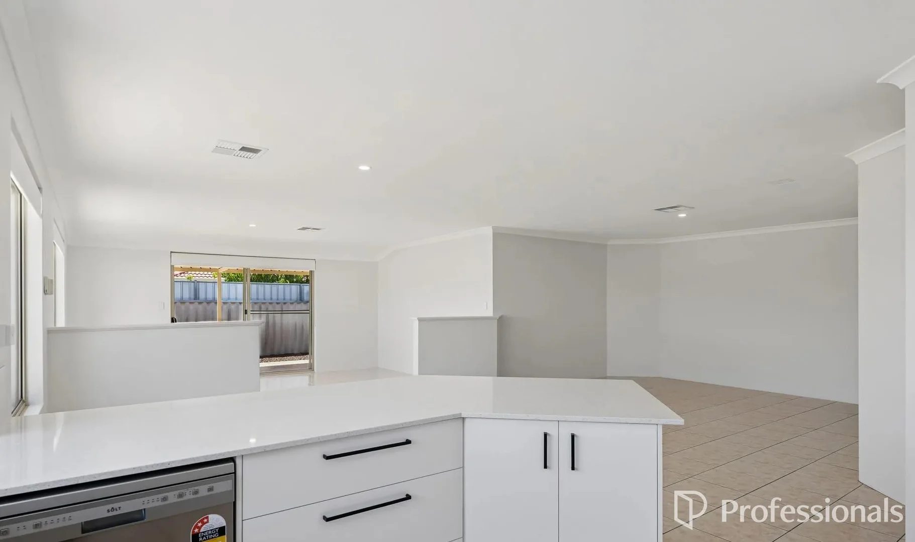 Additional image 6 of 7 Pumice Place, Alexander Heights WA 6064