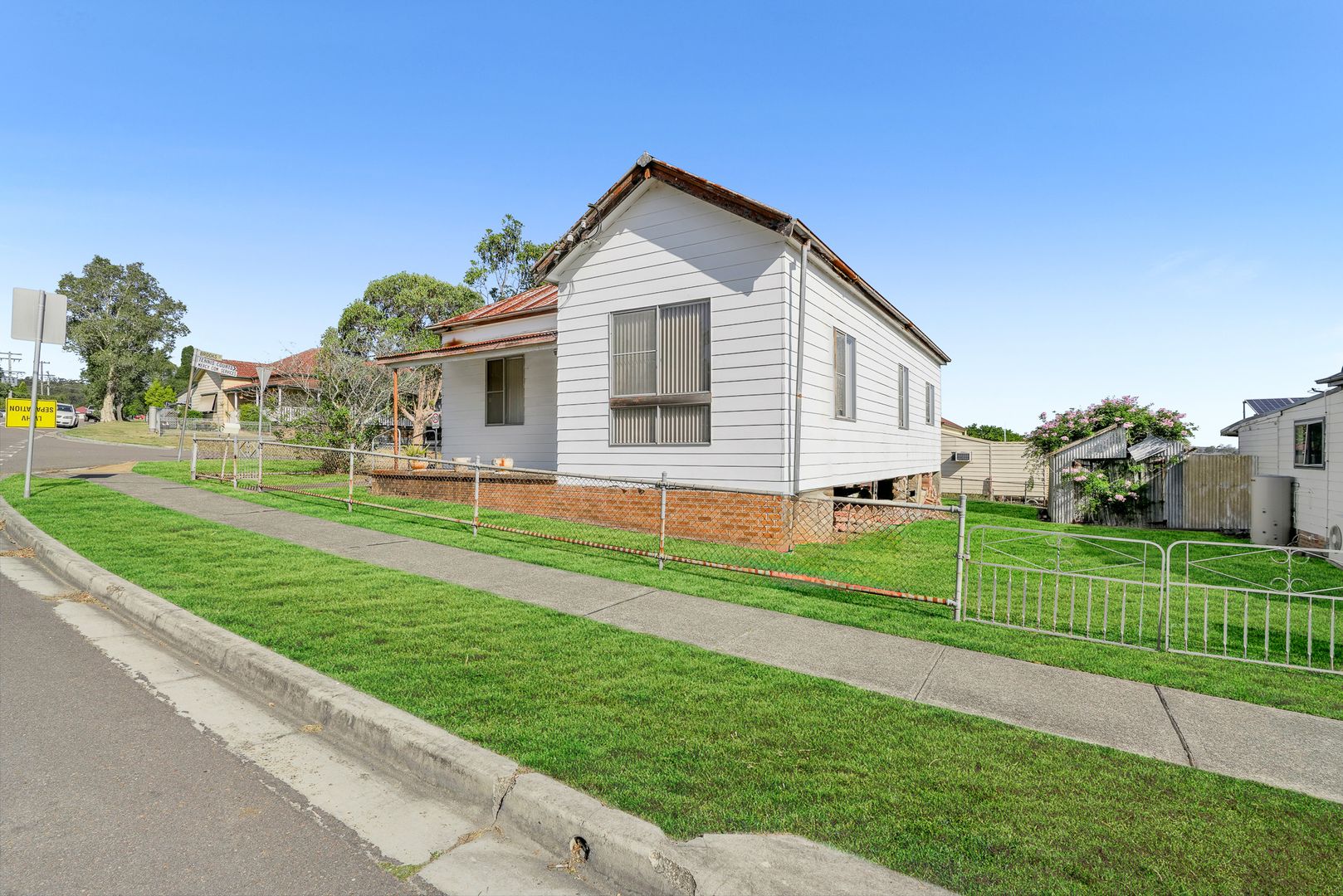 32 Carrington Street, West Wallsend NSW 2286, Image 2