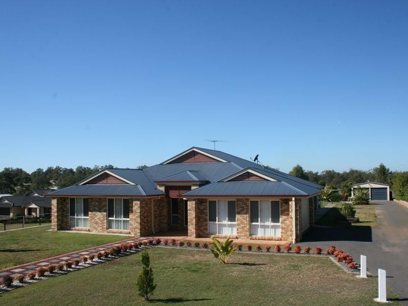 7880 Willowbank Drive, Willowbank Property History & Address