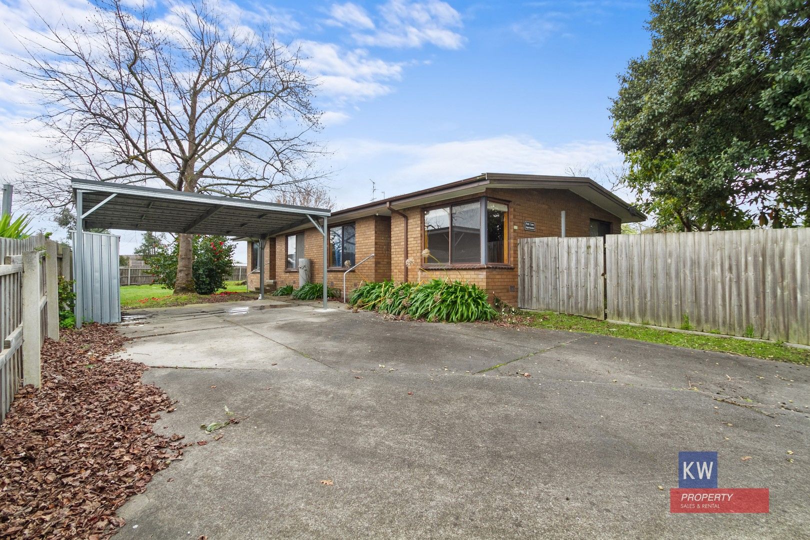 Unit 1-2/117 Vincent Rd, Morwell VIC 3840, Image 0