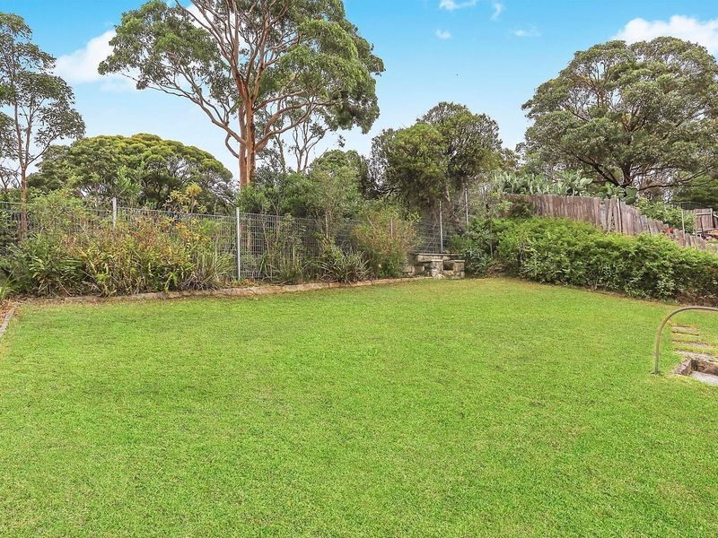 7 Gilles Crescent, BEACON HILL NSW 2100, Image 2