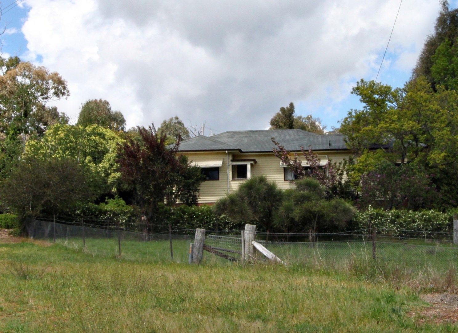 10 Power Street, Tumbarumba NSW 2653, Image 0