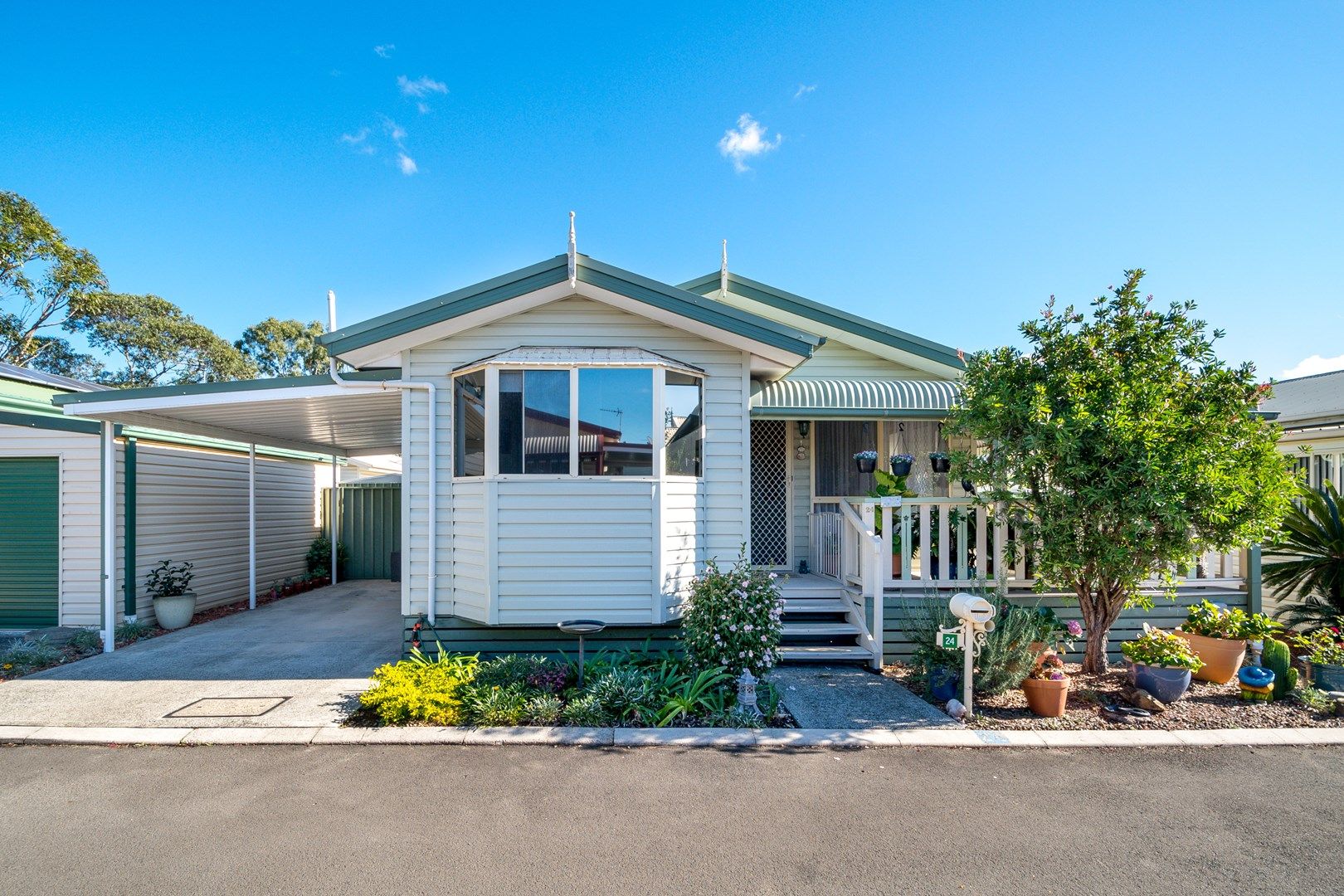 24 Willow Tree Avenue, Kanahooka NSW 2530, Image 0