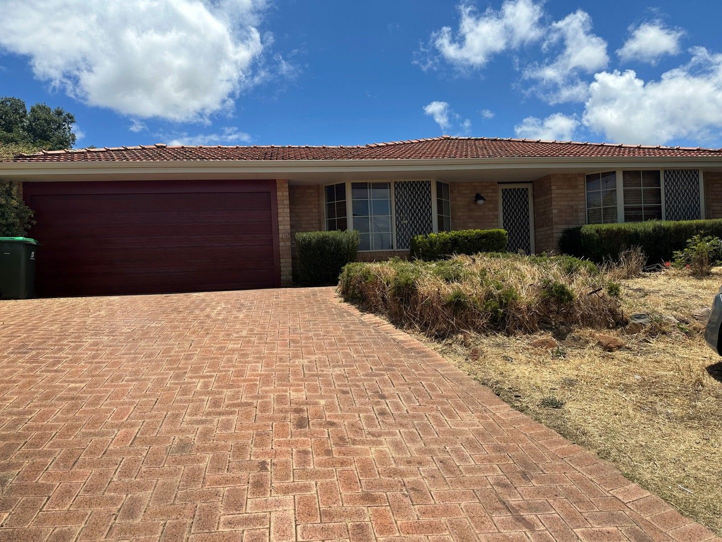 5 Alba Court Mirrabooka WA 6061 Domain