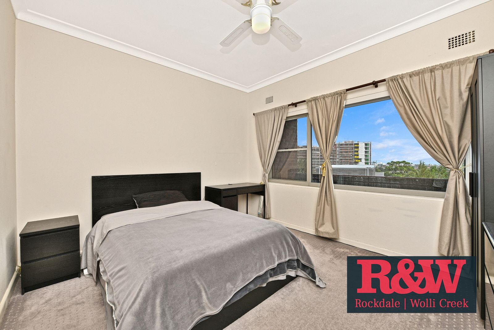 2 4 Pitt Owen Avenue Arncliffe Nsw 2205 Domain