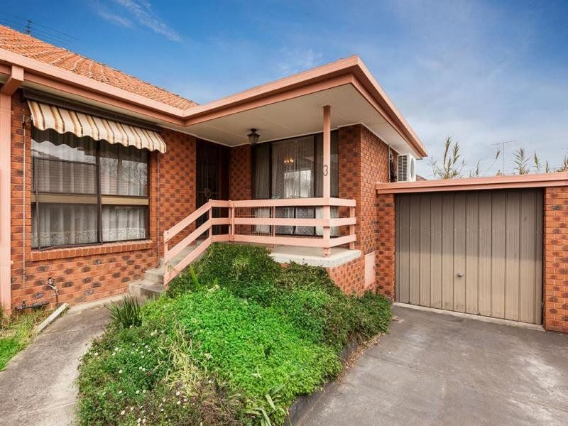 3 bedrooms Apartment / Unit / Flat in 3/15 Dunstan Street PRESTON VIC, 3072