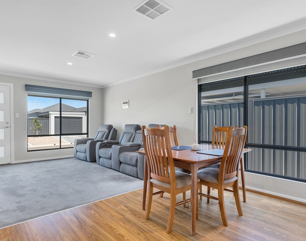 39/60A Strathaird Boulevard, Smithfield SA 5114